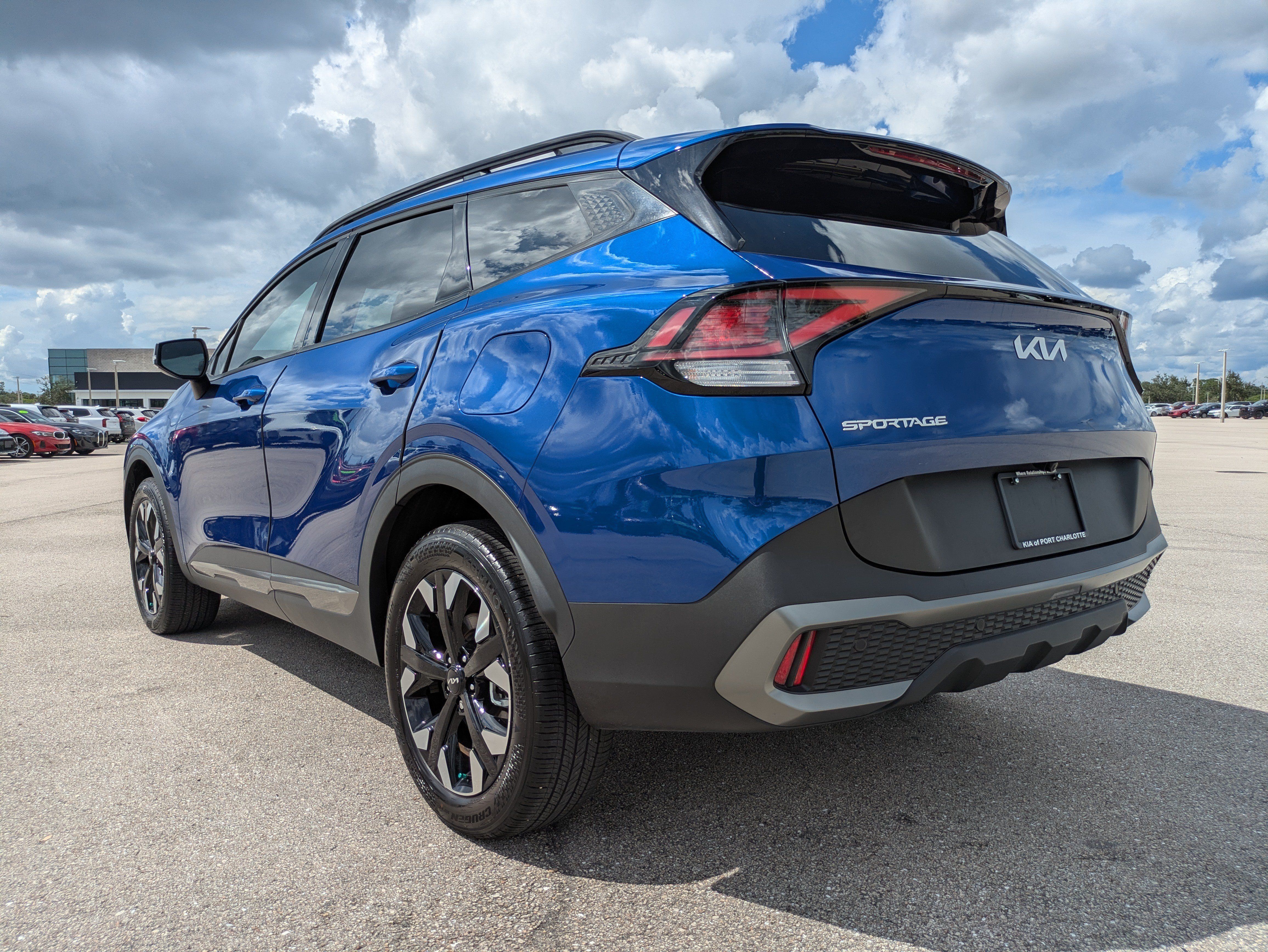 Used 2023 Kia Sportage X-Line AWD/4WD image 6