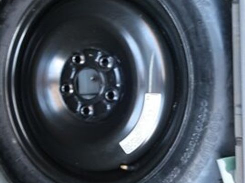 Used 2004 Honda Element EX image 25