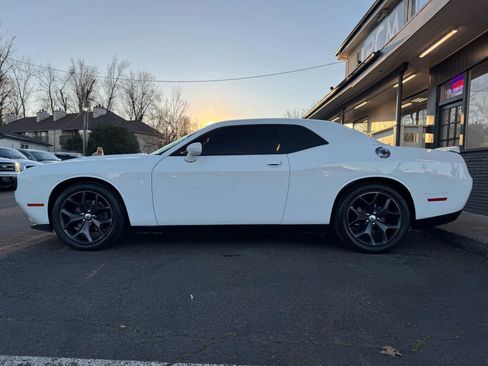 Used 2018 Dodge Challenger R/T Plus image 4