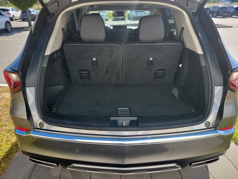 Used 2025 Acura MDX w/ Technology Package AWD/4WD image 16