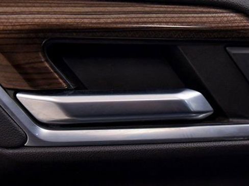 Used 2022 Chevrolet Silverado 1500 RST image 14