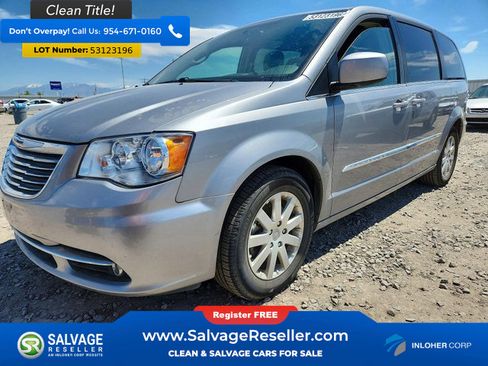 Used 2016 Chrysler Town & Country Touring FWD image 1