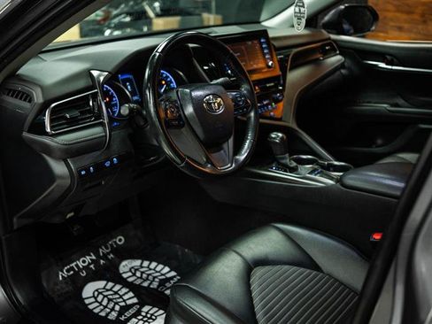 Used 2023 Toyota Camry SE image 8