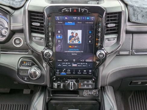 Used 2022 RAM 1500 Limited RWD image 19