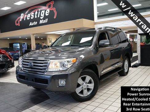 Used 2013 Toyota Land Cruiser image 1