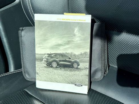 Certified 2020 Ford Escape SEL image 29