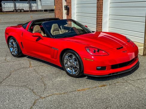 Used 2010 Chevrolet Corvette Grand Sport w/ Preferred Equipment Group image 30