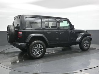Used 2025 Jeep Wrangler Unlimited Sahara AWD/4WD video 2