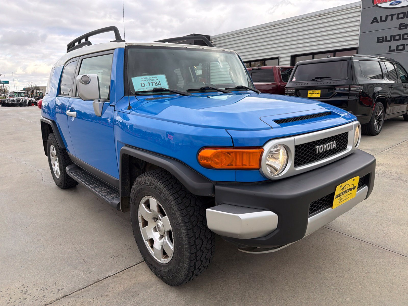 Used 2007 Toyota FJ Cruiser 4WD w/ Upgrade Pkg 2 image 2