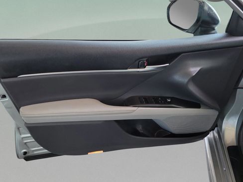 Used 2024 Toyota Camry XSE image 8