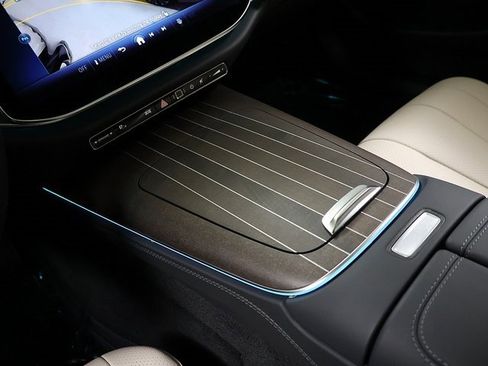 Certified 2026 Mercedes-Benz E 350 4MATIC Sedan image 23