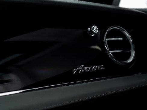 New 2025 Bentley Bentayga Extended Wheelbase image 42