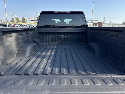 Used 2025 Chevrolet Silverado 2500 LT w/ Trail Boss Package AWD/4WD image 25