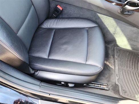 Used 2009 BMW Z4 sDrive30i image 21