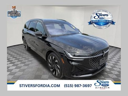 Used 2024 Lincoln Nautilus Reserve w/ Equipment Group 203A AWD/4WD image 1