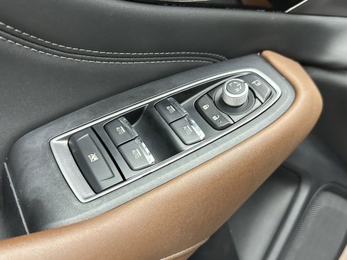 Used 2021 Subaru Outback Touring XT image 12