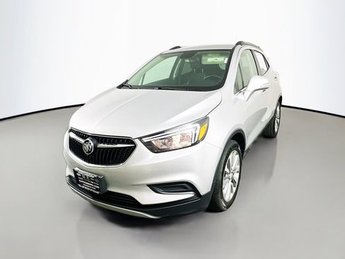 Used 2019 Buick Encore Preferred FWD image 3