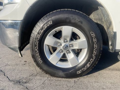 Used 2022 RAM 1500 Classic SLT w/ Electronics Convenience Group image 30