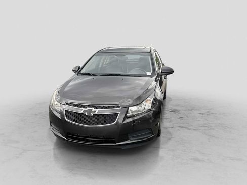 Used 2014 Chevrolet Cruze LT FWD image 15