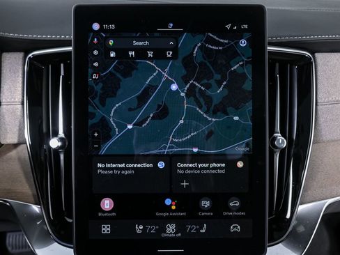 Used 2026 Volvo XC90 B6 Plus w/ Protection Package Premier image 17