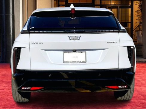 New 2026 Cadillac Lyriq Premium Sport AWD/4WD image 5