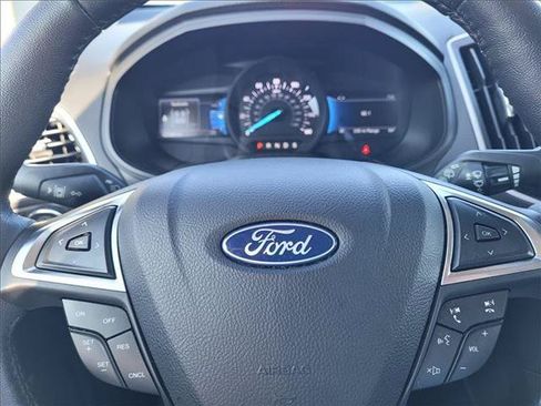 Used 2023 Ford Edge SEL w/ Convenience Package AWD/4WD image 16