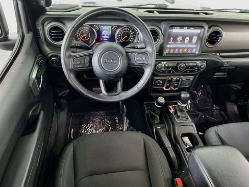 Used 2023 Jeep Gladiator Sport AWD/4WD image 21