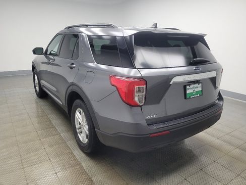 Used 2022 Ford Explorer XLT image 5