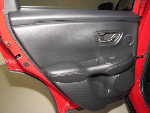 Certified 2024 Honda HR-V EX-L image 13