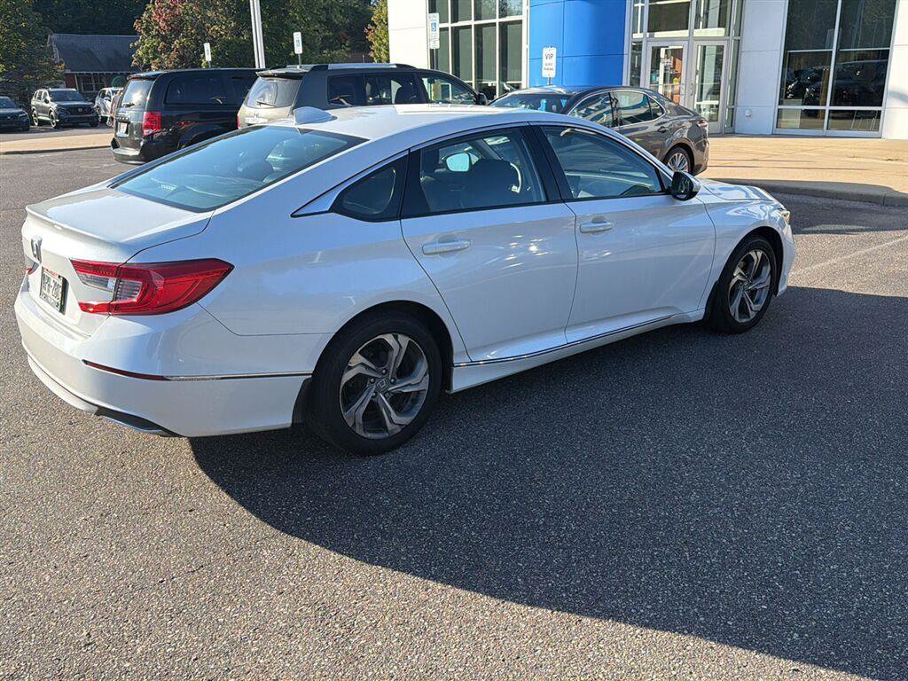Used 2019 Honda Accord EX image 3