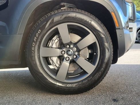 Used 2025 Land Rover Defender 110 S image 15