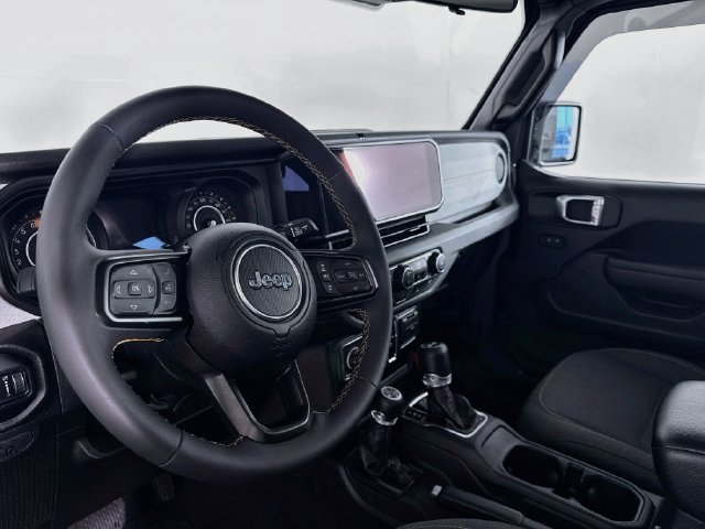 Used 2024 Jeep Wrangler Unlimited Sport AWD/4WD image 14