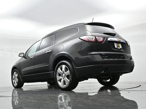 Used 2015 Chevrolet Traverse LTZ AWD/4WD image 21