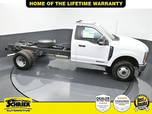 Used 2024 Ford F350 XLT image 50
