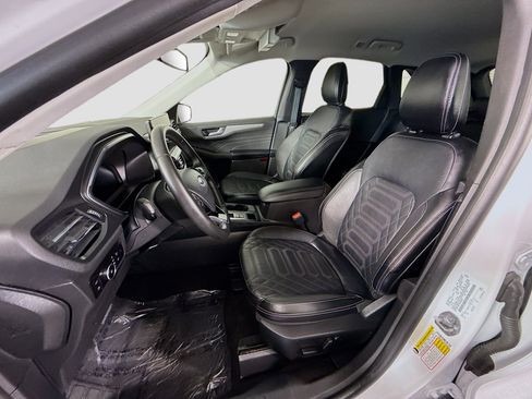 Used 2023 Ford Escape SE w/ PHEV Premium Package image 22