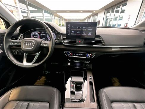 Used 2023 Audi Q5 2.0T Premium Plus w/ Premium Plus Package image 17