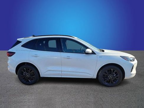 New 2023 Ford Escape ST-Line Elite image 3