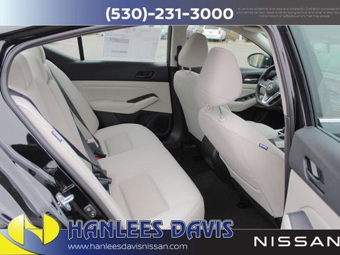 New 2025 Nissan Altima 2.5 SV image 12