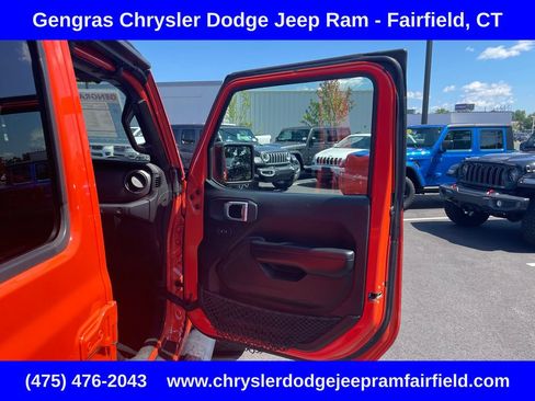 Used 2019 Jeep Wrangler Unlimited Sport S AWD/4WD image 20