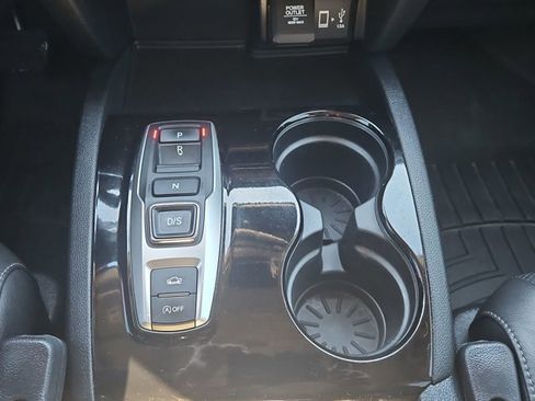 Used 2020 Honda Ridgeline RTL-E image 11