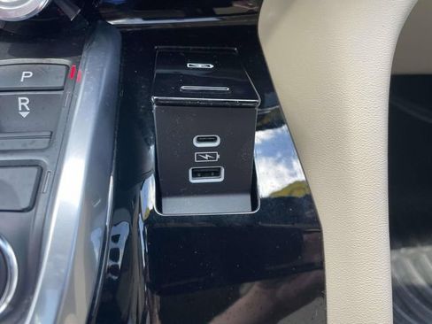 Used 2023 Acura MDX SH-AWD w/ Technology Package image 32