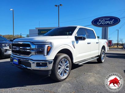 New 2025 Ford F150 Lariat w/ Equipment Group 501A Mid