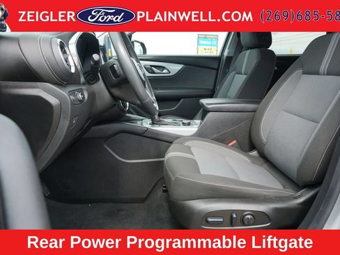 Used 2023 Chevrolet Blazer LT w/ Convenience Package FWD image 18