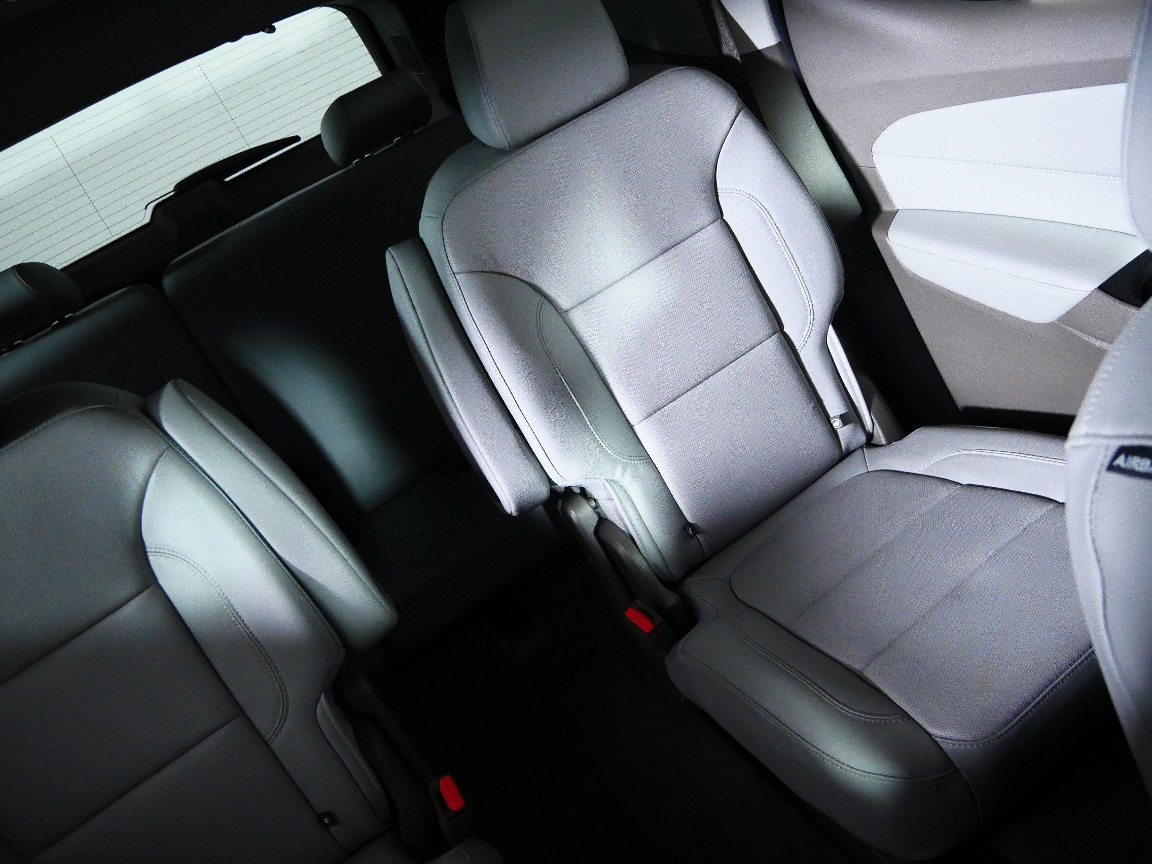 Used 2019 Chevrolet Traverse Premier AWD/4WD image 14
