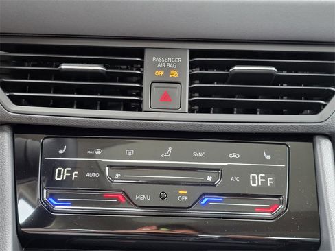 New 2026 Volkswagen Jetta SE image 14