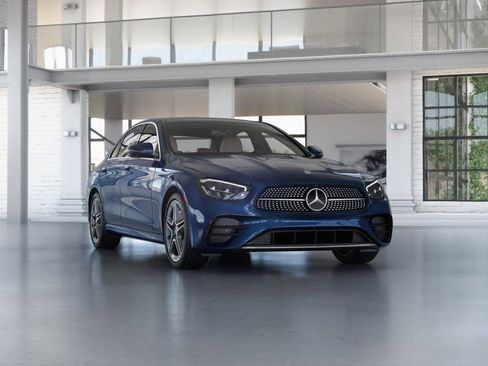 Used 2023 Mercedes-Benz E 350 4MATIC Sedan image 10