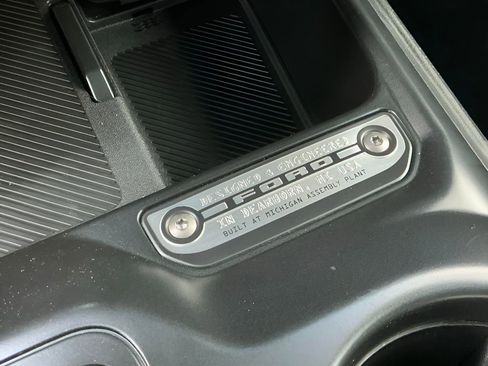 New 2025 Ford Bronco Outer Banks AWD/4WD image 44