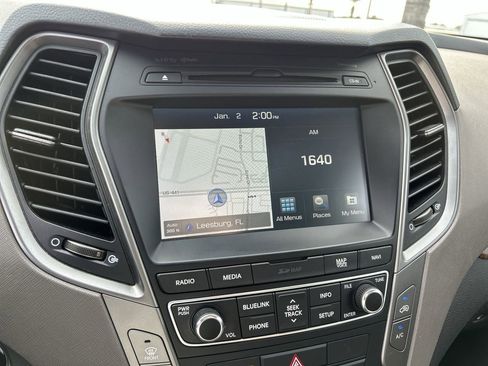 Used 2018 Hyundai Santa Fe Sport w/ 2.4L Tech Package 04 image 25