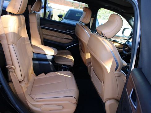 Used 2021 Jeep Grand Cherokee L Summit w/ Advanced Protech Group IV AWD/4WD image 13