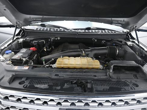 Used 2019 Ford Expedition Max Platinum image 41